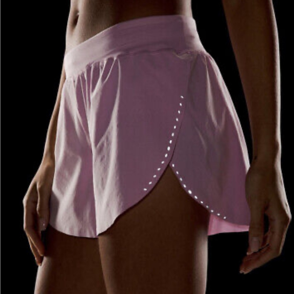 Lululemon Find Your Pace shorts 8